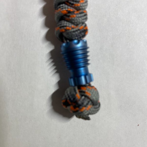 Paracord Landyard - Picture 3 of 5